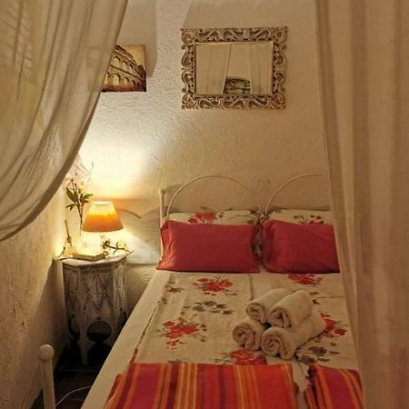 Апартаменты Studio Antique Ровинь Экстерьер фото