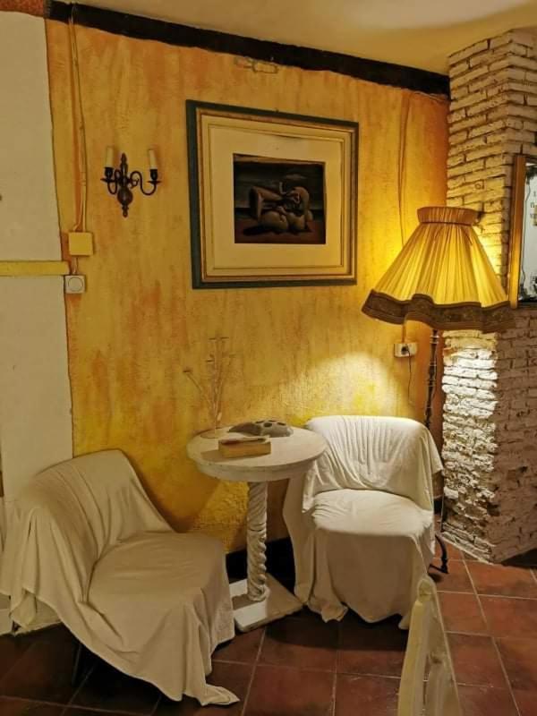 Апартаменты Studio Antique Ровинь Экстерьер фото